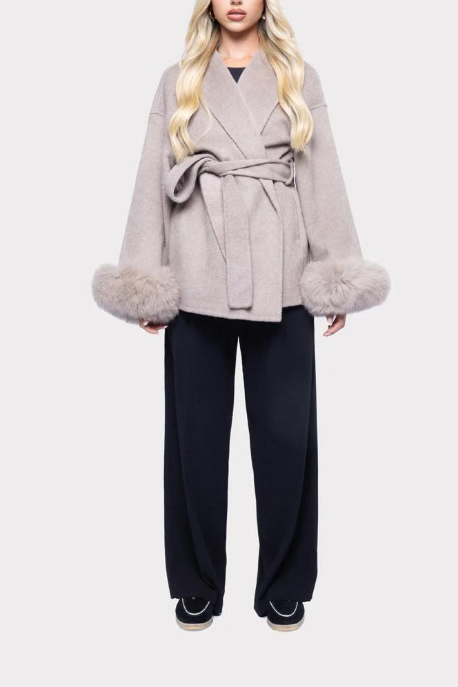 IVONNY BONITA | ABRIGO ELEGANTE