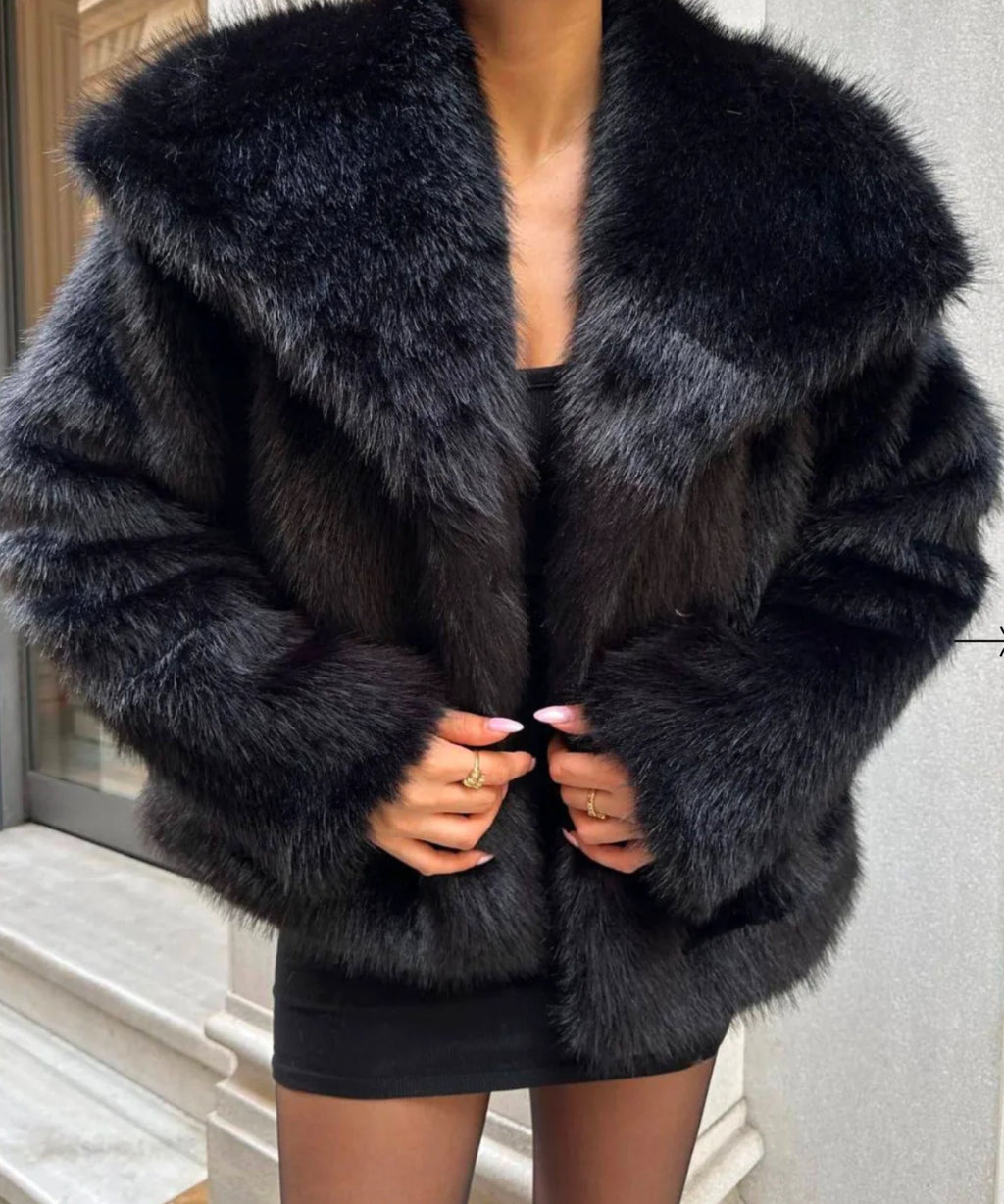 RIRI&ROCKY | Abrigo Oversize de Pelo Sintético