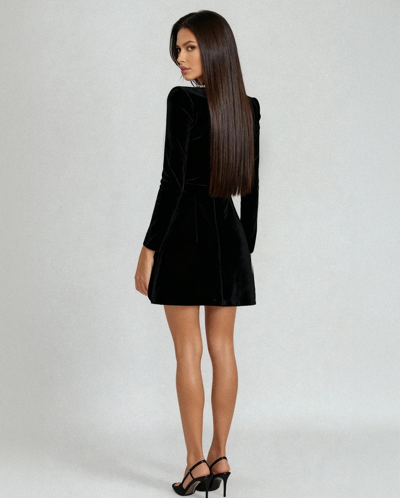 PRINCESA | VESTIDO MINI LUJOSO CON MANGAS LARGAS PARA MUJER