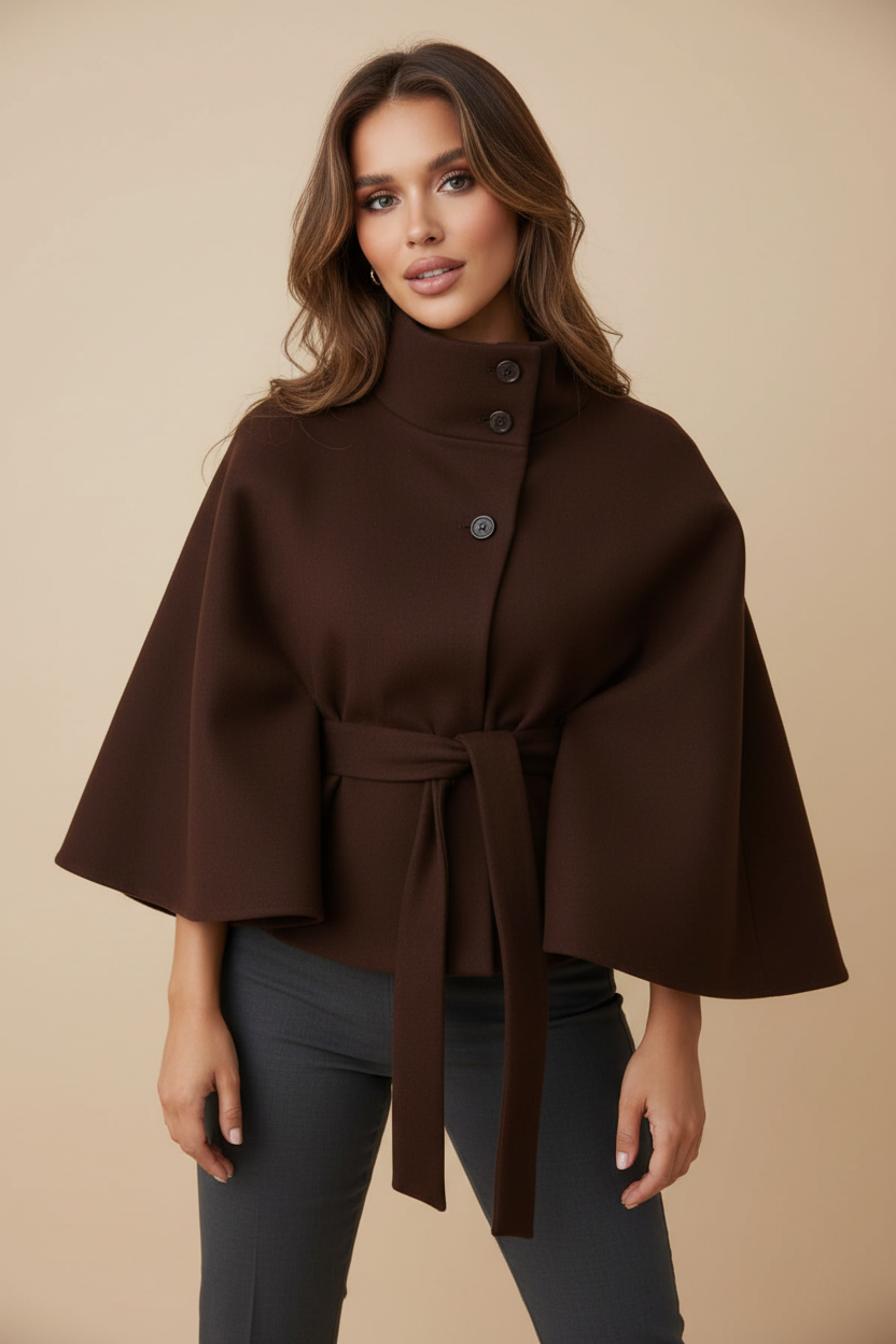 Chaqueta capa marrón frontal